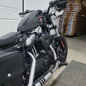 Meet your Posher, Wayne